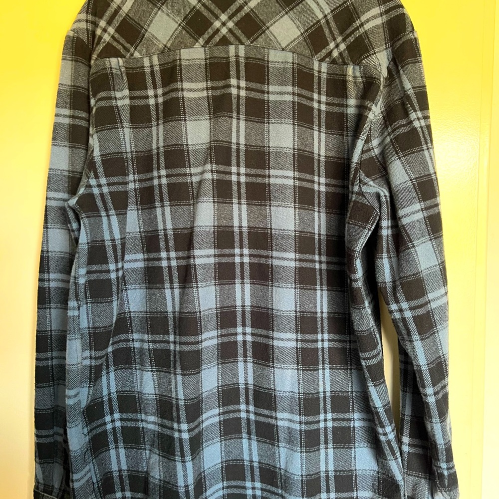 Volcom Classic Fit Flannel Button Down Shirt Xl - image 5